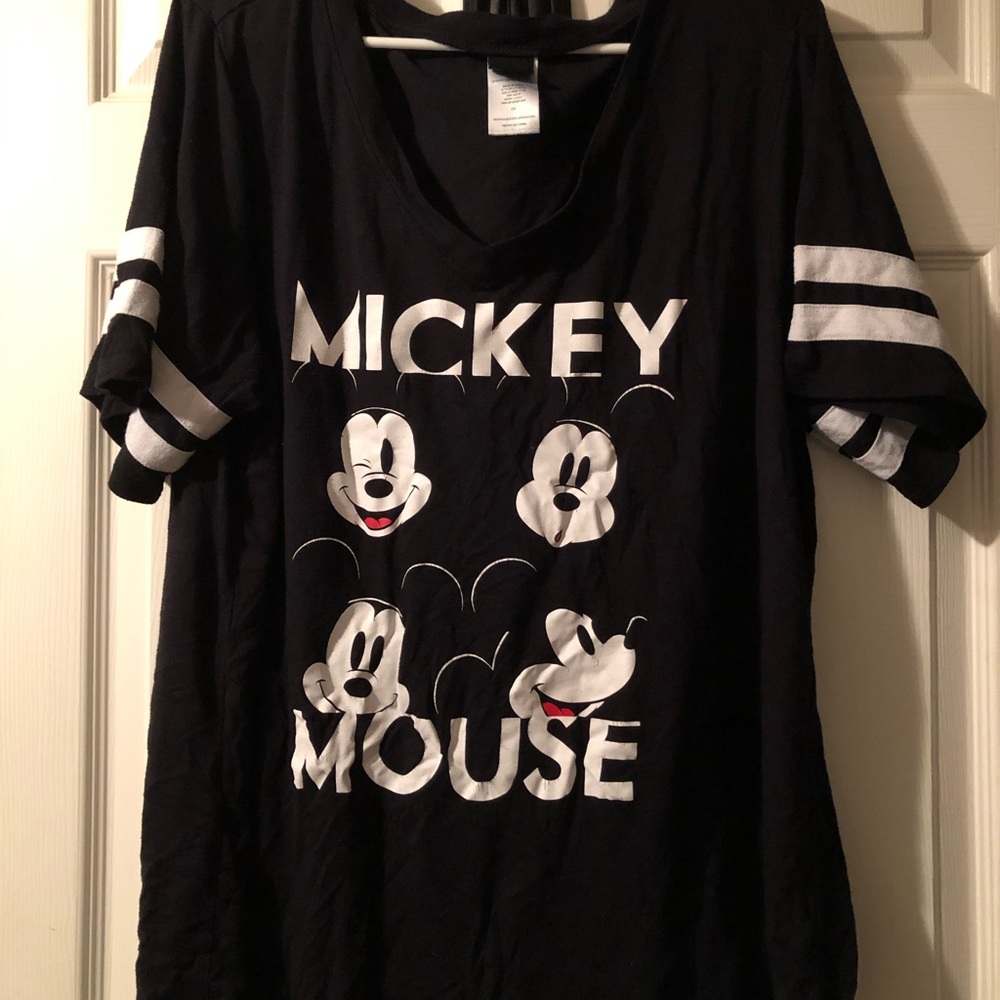 Micky mouse tee shirt